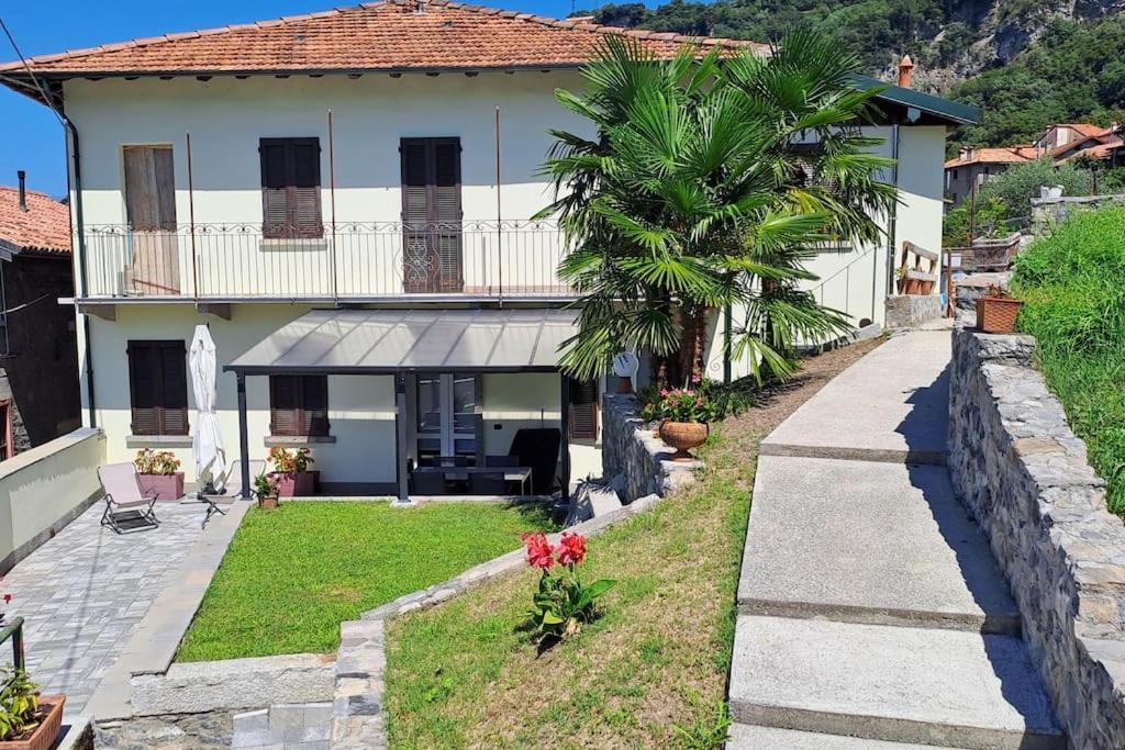 Casa Ducale Como Lake View Mandello del Lario Dış mekan fotoğraf