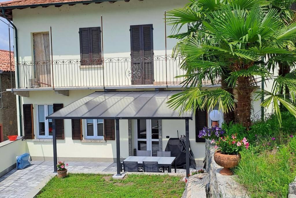 Casa Ducale Como Lake View Mandello del Lario Dış mekan fotoğraf